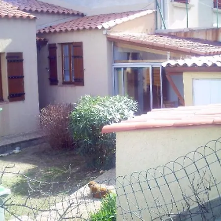 펜션 Maison De Charme A + Jardin 라시오타