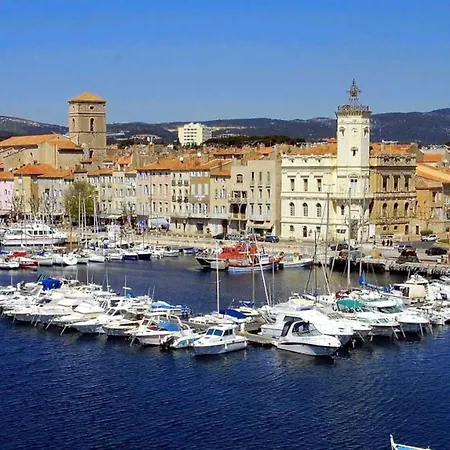 Holiday home Maison De Charme A La Ciotat + Jardin La Ciotat